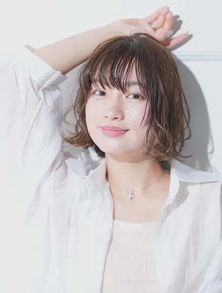 アッシュベージュボブ