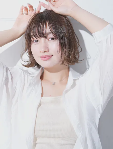 アッシュベージュボブ