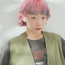 ハイトーンウルフボブ