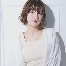 アッシュベージュボブ